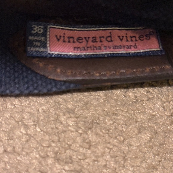 Men’s vineyard vines belts size 36 - Picture 4 of 4
